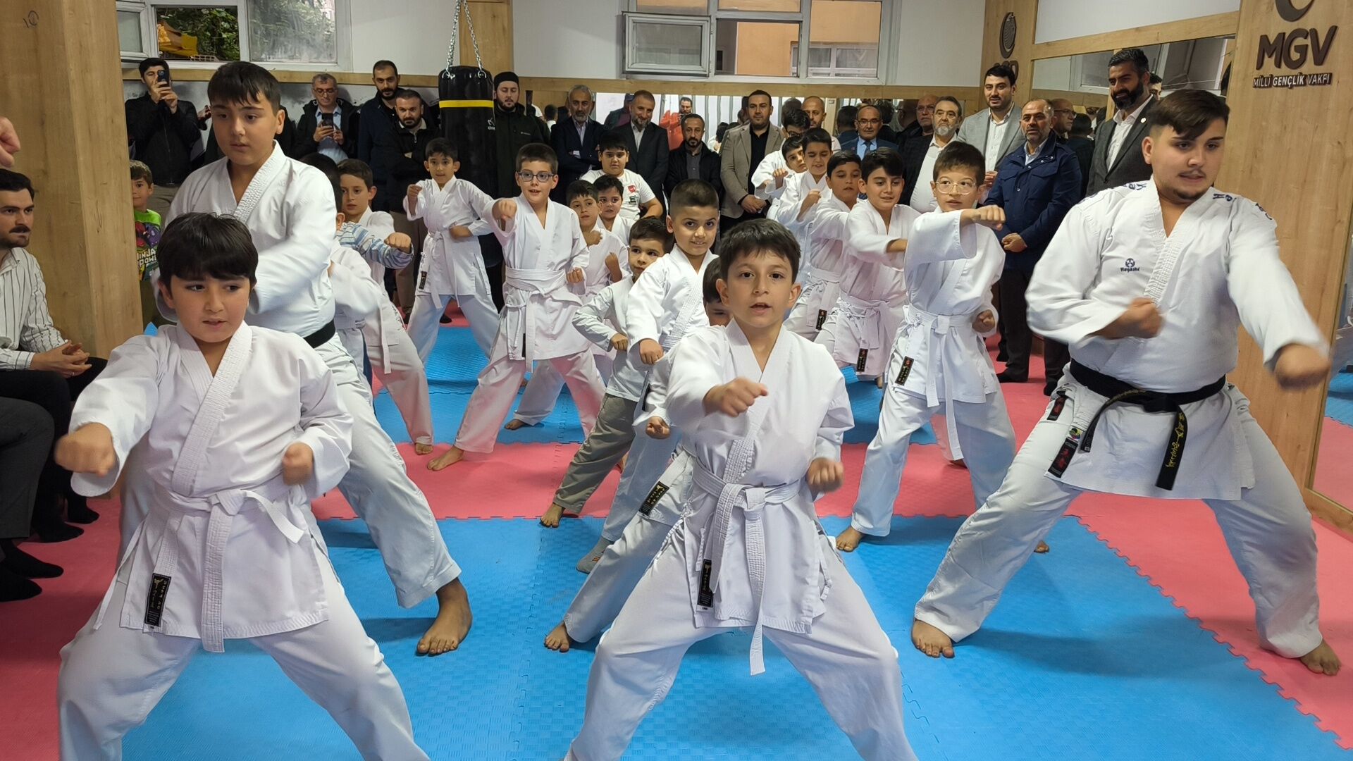 Agd Gaziosmanpaşa Spor Kulübü Törenle Açıldı Temel Ilkeleri “Ahlak, Spor, Başarı” Olacak!Nn