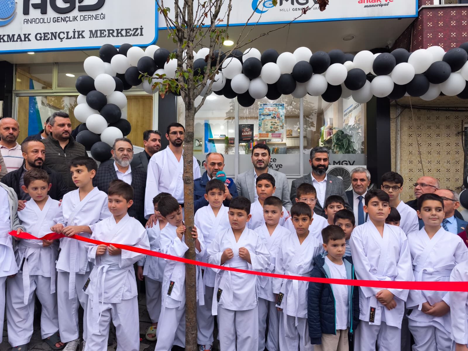 Agd Gaziosmanpaşa Spor Kulübü Törenle Açıldı Temel Ilkeleri “Ahlak, Spor, Başarı” Olacak!Ppp