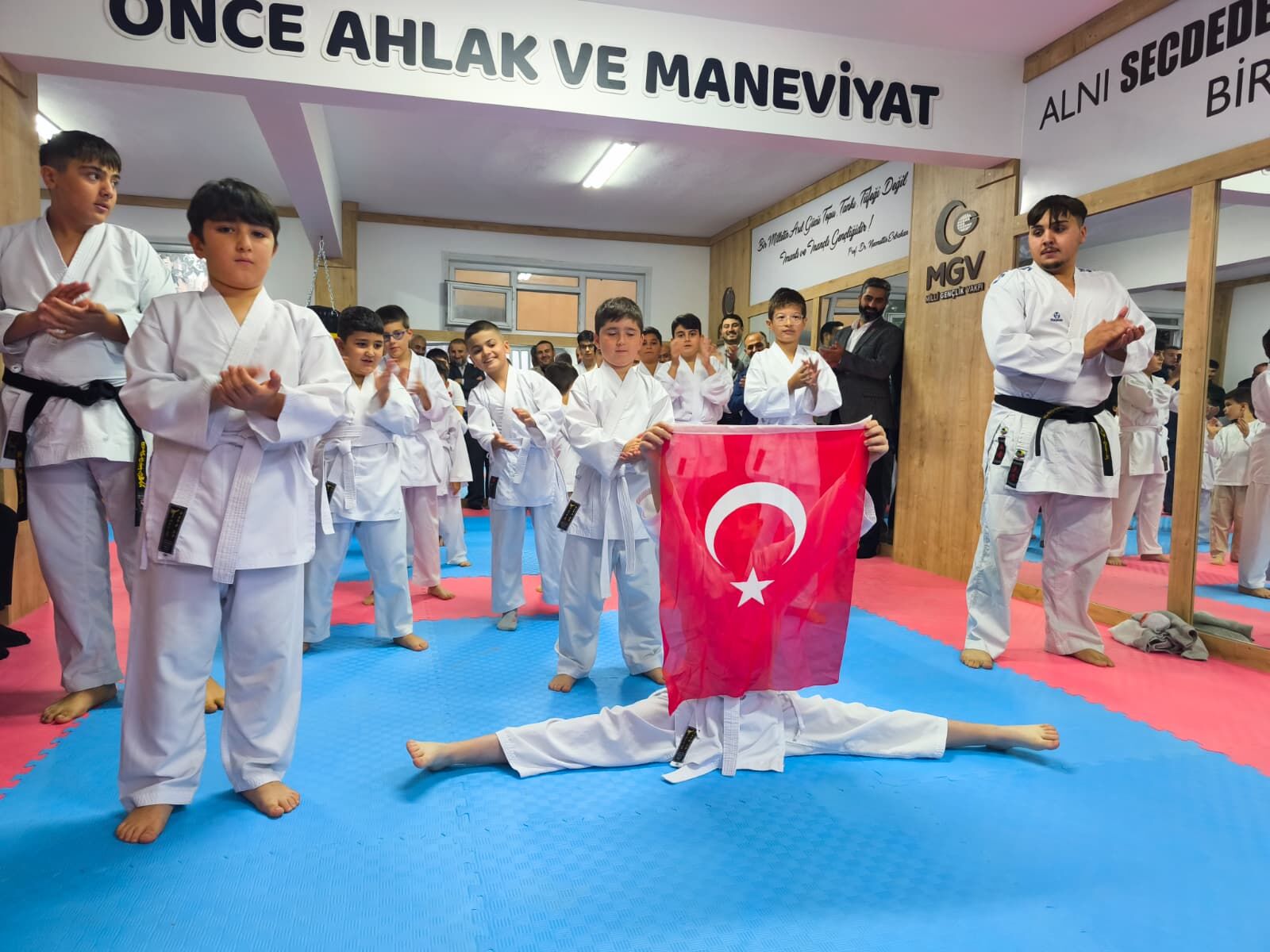 Agd Gaziosmanpaşa Spor Kulübü Törenle Açıldı Temel Ilkeleri “Ahlak, Spor, Başarı” Olacak!Qqq-1