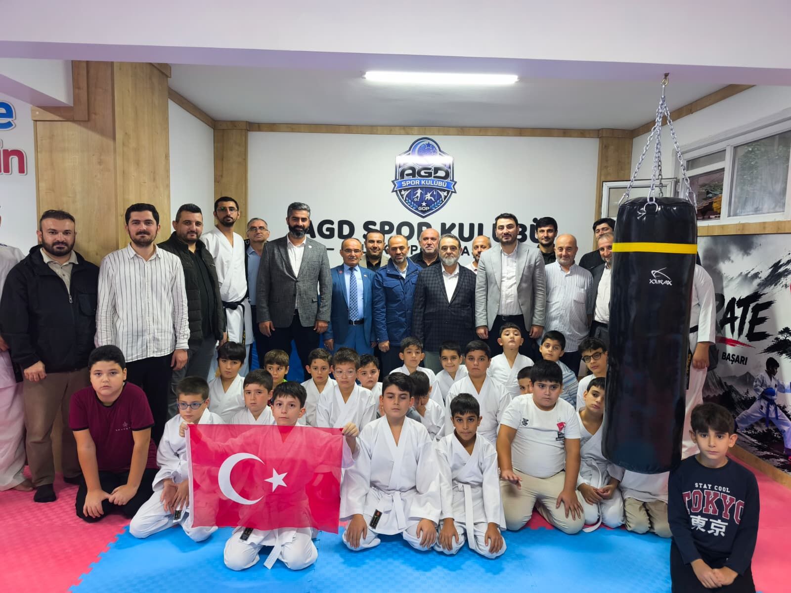 AGD Gaziosmanpaşa Spor Kulübü törenle açıldı: Temel ilkeleri “ahlak, spor, başarı” olacak!