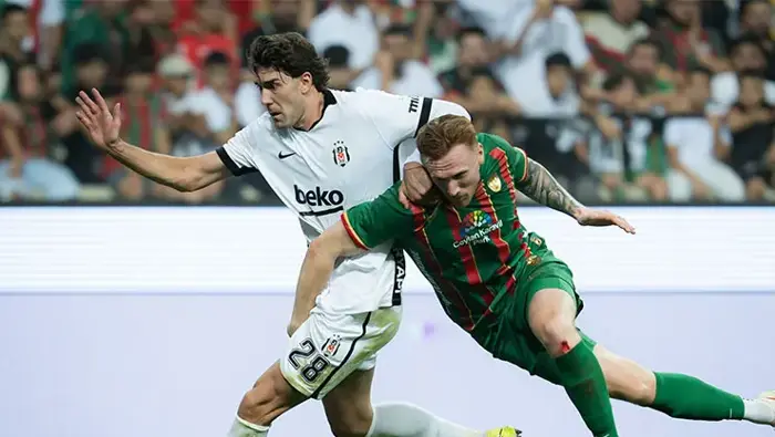 Amedspor Beşiktaş Maçının Tartışmalı Pozisyonları 'Penaltı Ve Kırmızı Kart' (10)