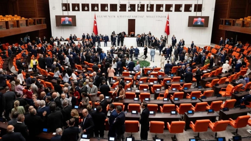 Çerçeve Yasa Sonrası Ilk Kez Dem Parti Heyeti İmralı'ya Gidiyor (1)