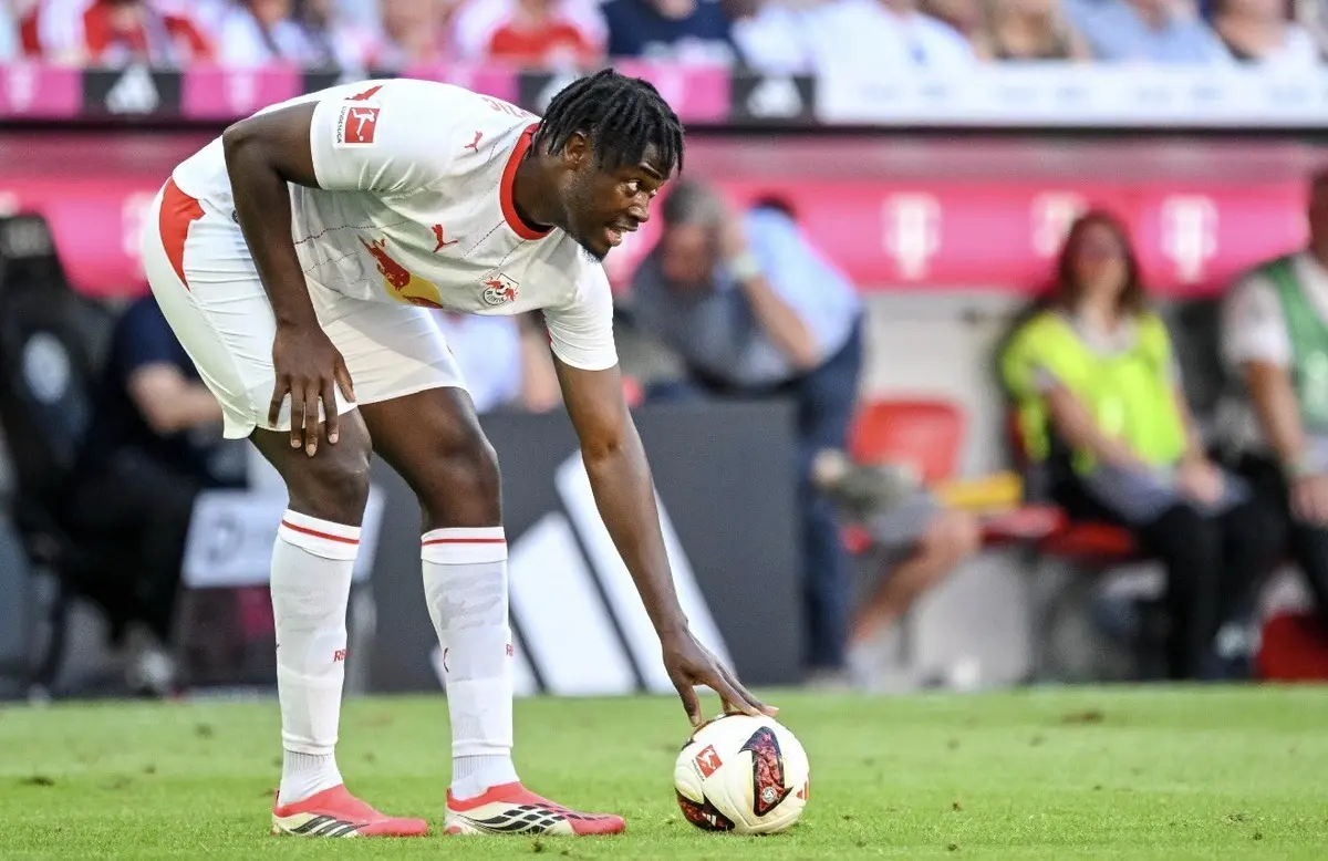 Galatasaray'dan Son Dakika Transfer Bombası! İstanbul'a Geliyor (4)