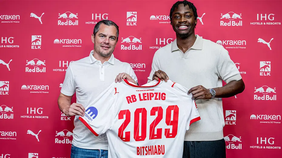 Galatasaray'ın Yeni Transferi El Chadaille Bitshiabu İstanbul'da (3)