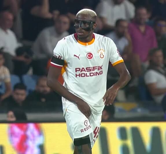 Osimhen kaç hafta yok? Galatasaray'dan kötü haber