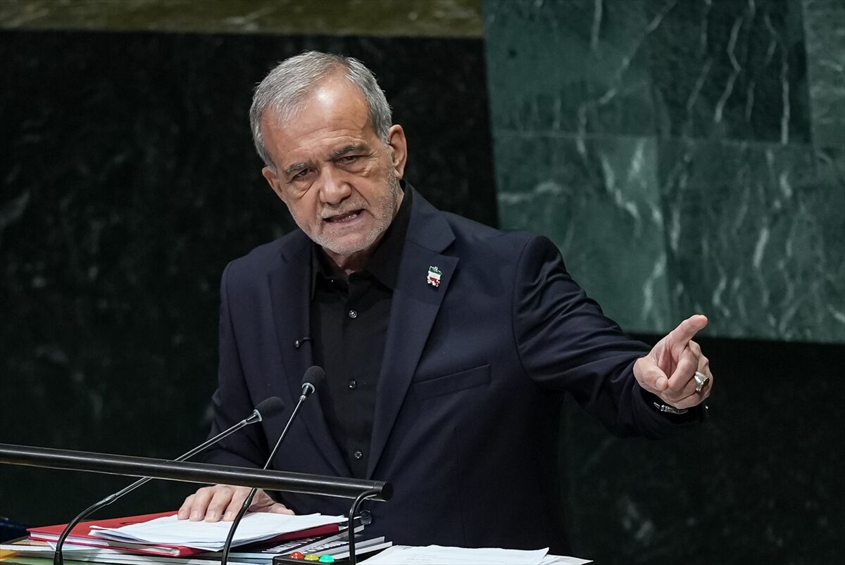 İran Cumhurbaşkanı Pezeşkiyan BM Genel Kurulu'nda konuştu: Atom bombası İsrail'de, yaptırım bize
