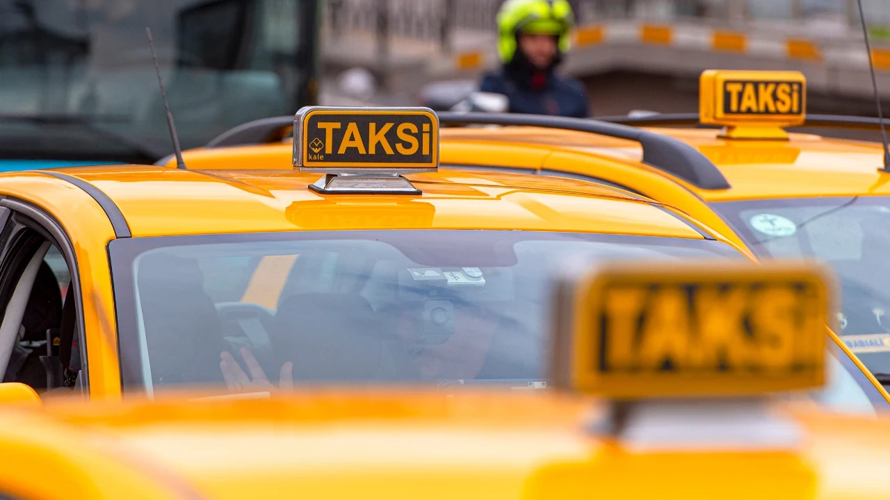 İstanbul Taksi Krizinde Flaş Gelişme İbb'den Milyonluk İhale! Şartlar Ve Tarih Belli Olduv