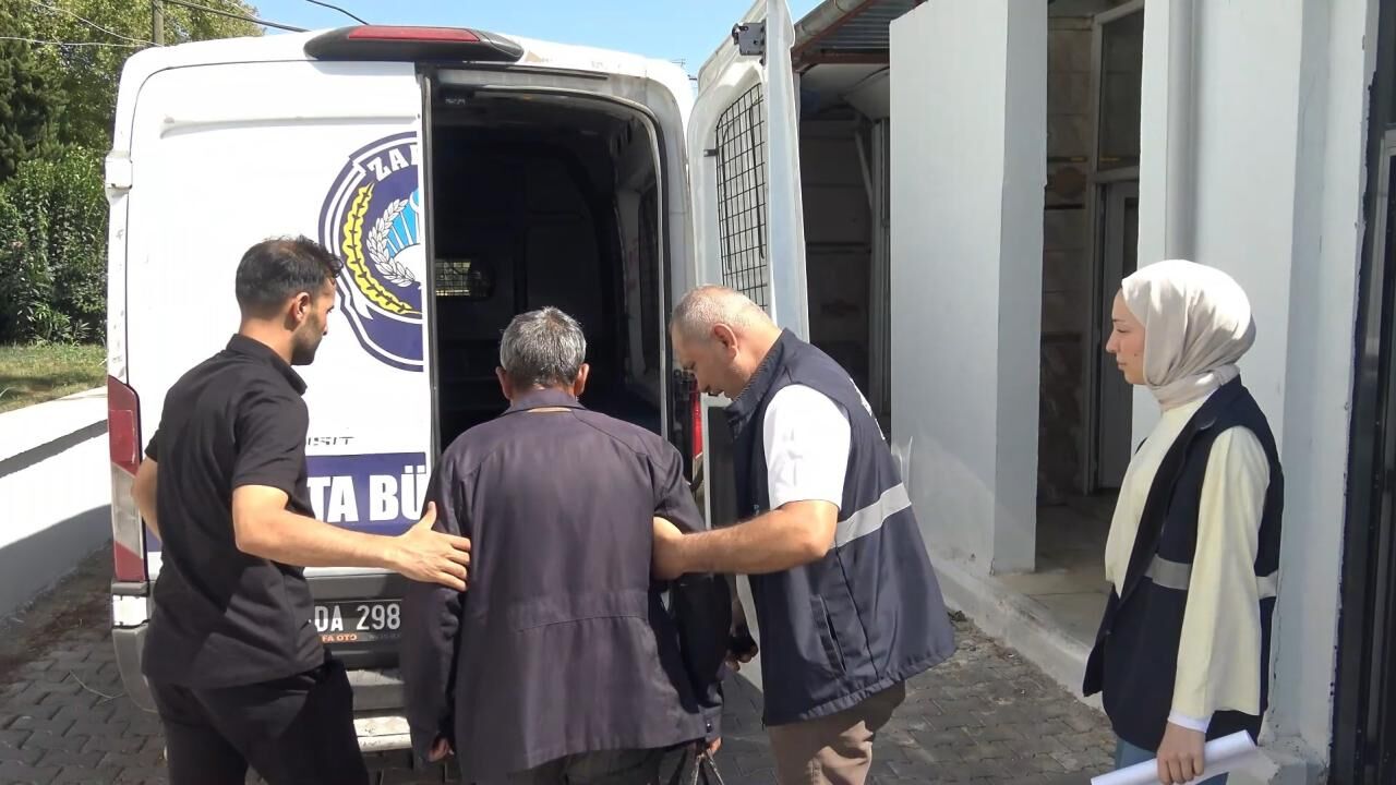 Para Verenlerde O Kadar Para Yoktur Dilencinin Üzerinden 60 Bin Lira Çıktı!T