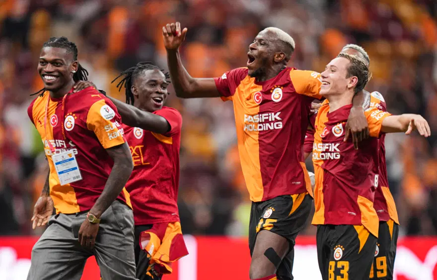 Osimhen'in yerine o yıldız ilk 11'de olacak: Okan Buruk'tan Sporting Lizbon-Galatasaray kararı