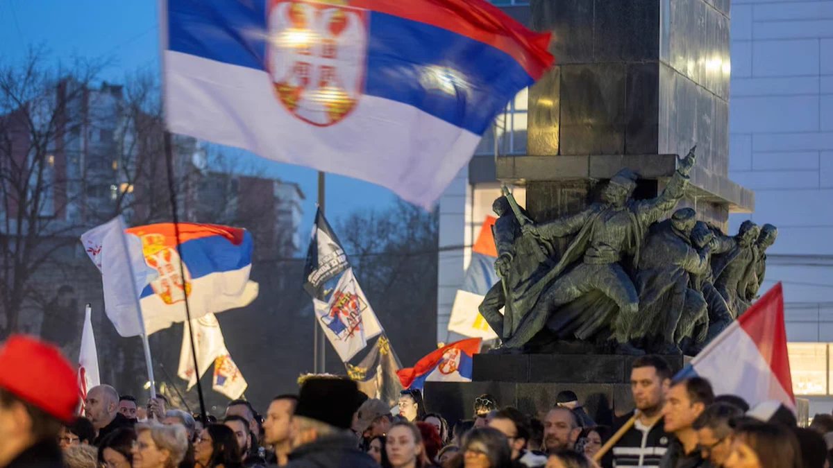 Sırbistan Siyasetinde Deprem Vucic Parlamentoyu Feshetti, Erken Seçim Tarihi Duyuruldu!