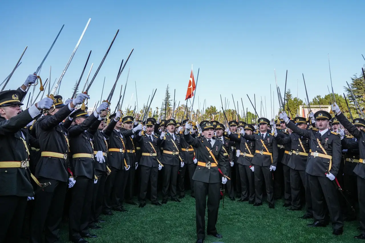 İhraç edilen Teğmenler hakkında bir soruşturma daha!