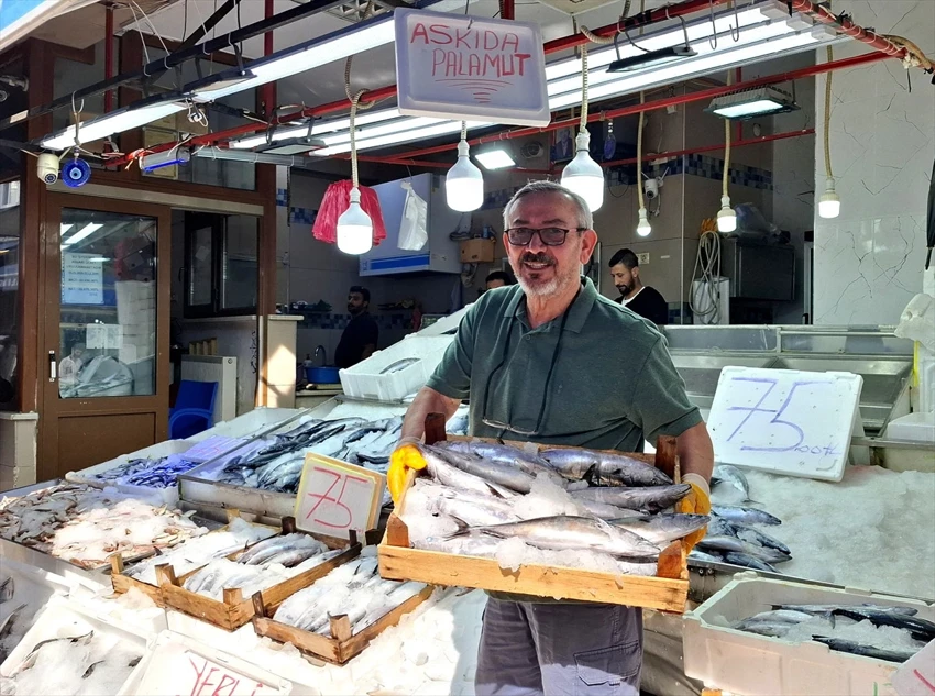Tezgahlarda Yeni Dönem Askıda Palamut Uygulaması Başladı (2)