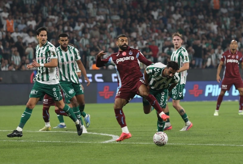 Trabzonspor Deplasmanda Yıkıldı! Konyaspor 3 Puanı Kaptı (1)