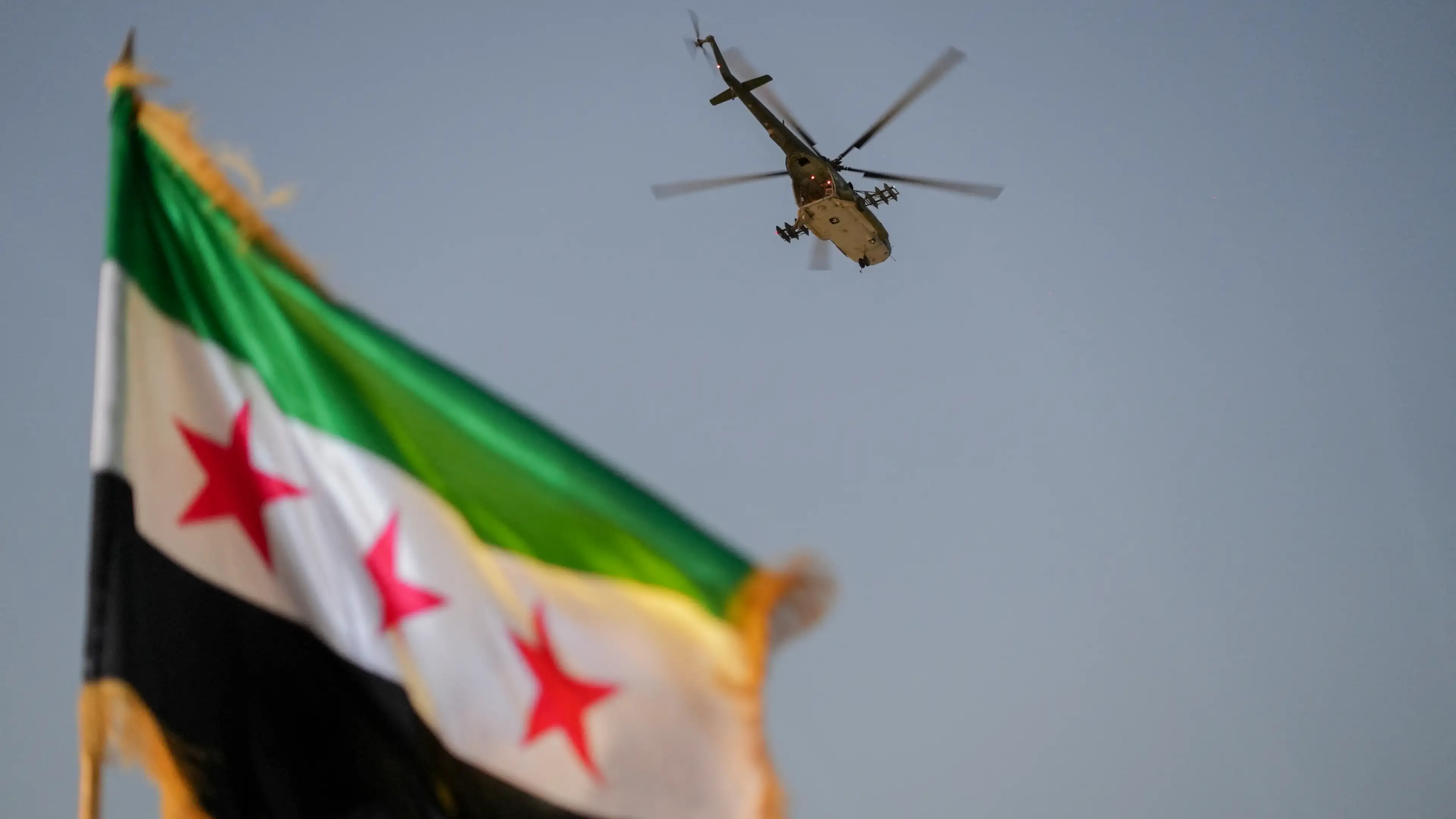 Undof Göz Yumuyor, İsrail Suriye'yi Parselliyor 12 Bin Dönüm Gasp Edildi! (2)-1