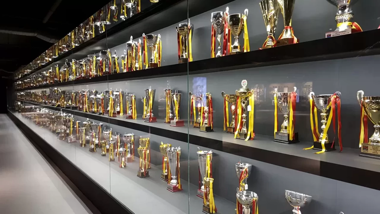 Galatasaray'ın kupaları haczedildi mi? Kaç kupaya işlem yapıldı, hükmen muhafaza nedir, Taç Spor neden icra takibi başla
