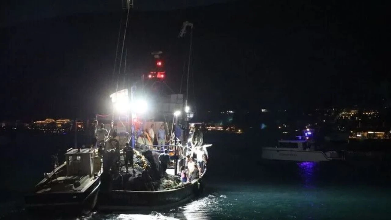 Yalovalı Balıkçılar Vira Bismillah Dedi Dualarla Ağlar Denize Atıldı!N