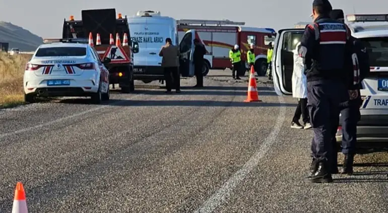 Ankara'da Katliam Gibi Kaza 3 Ölü, 4 Yaralı (2)
