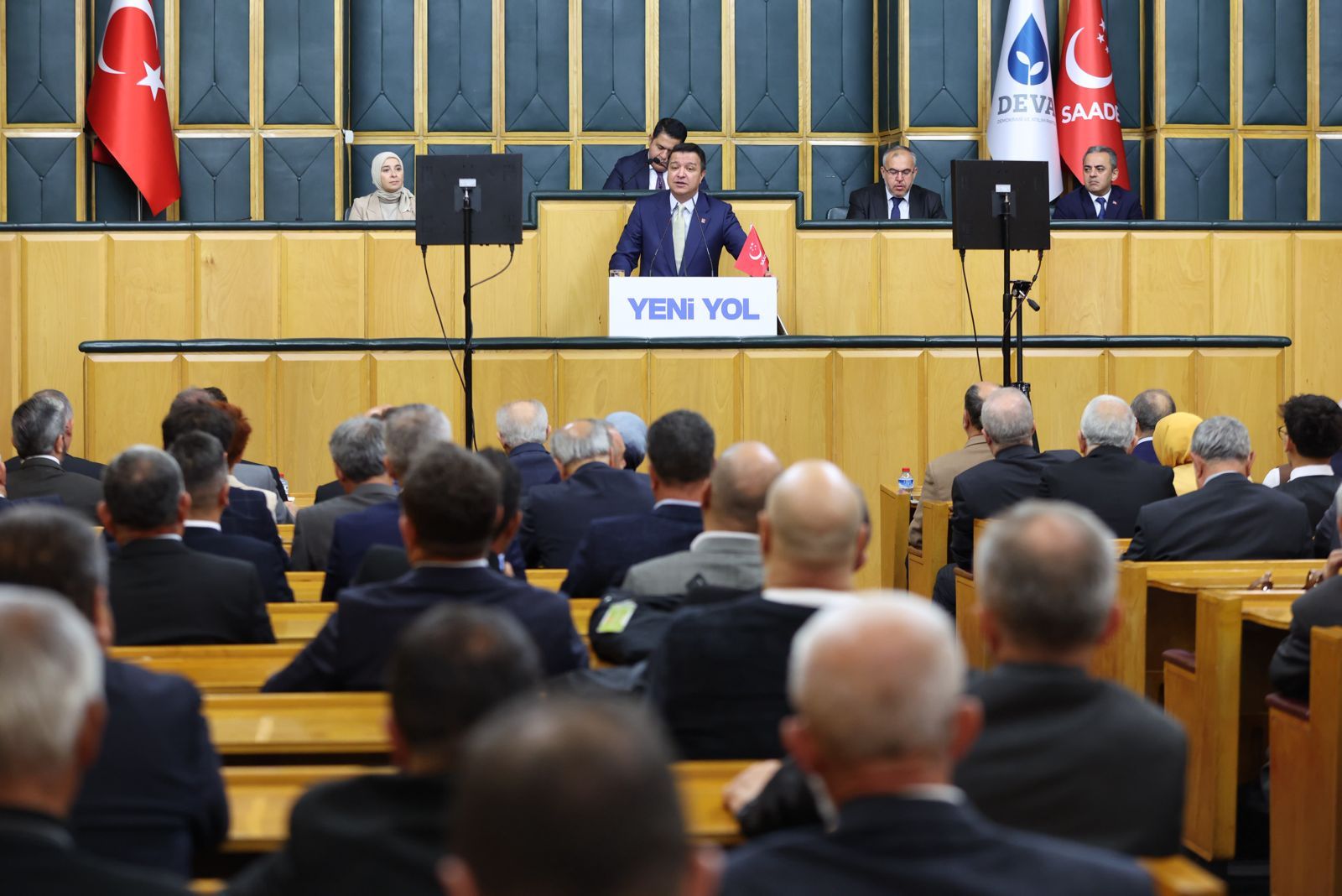 Arıkan’dan Yemen Için Ankara’da Diyalog Masası Çağrısı “Türkiye Yemen’de Barışın Tesisine Öncülük Etmeli” (5)