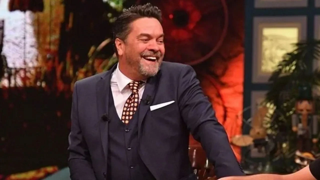 Beyazıt Öztürk kimdir, kaç yaşında, aslen nereli? Evli mi, eşi ve çocuğu var mı? Beyaz Show, yeni programı ve kariyeri