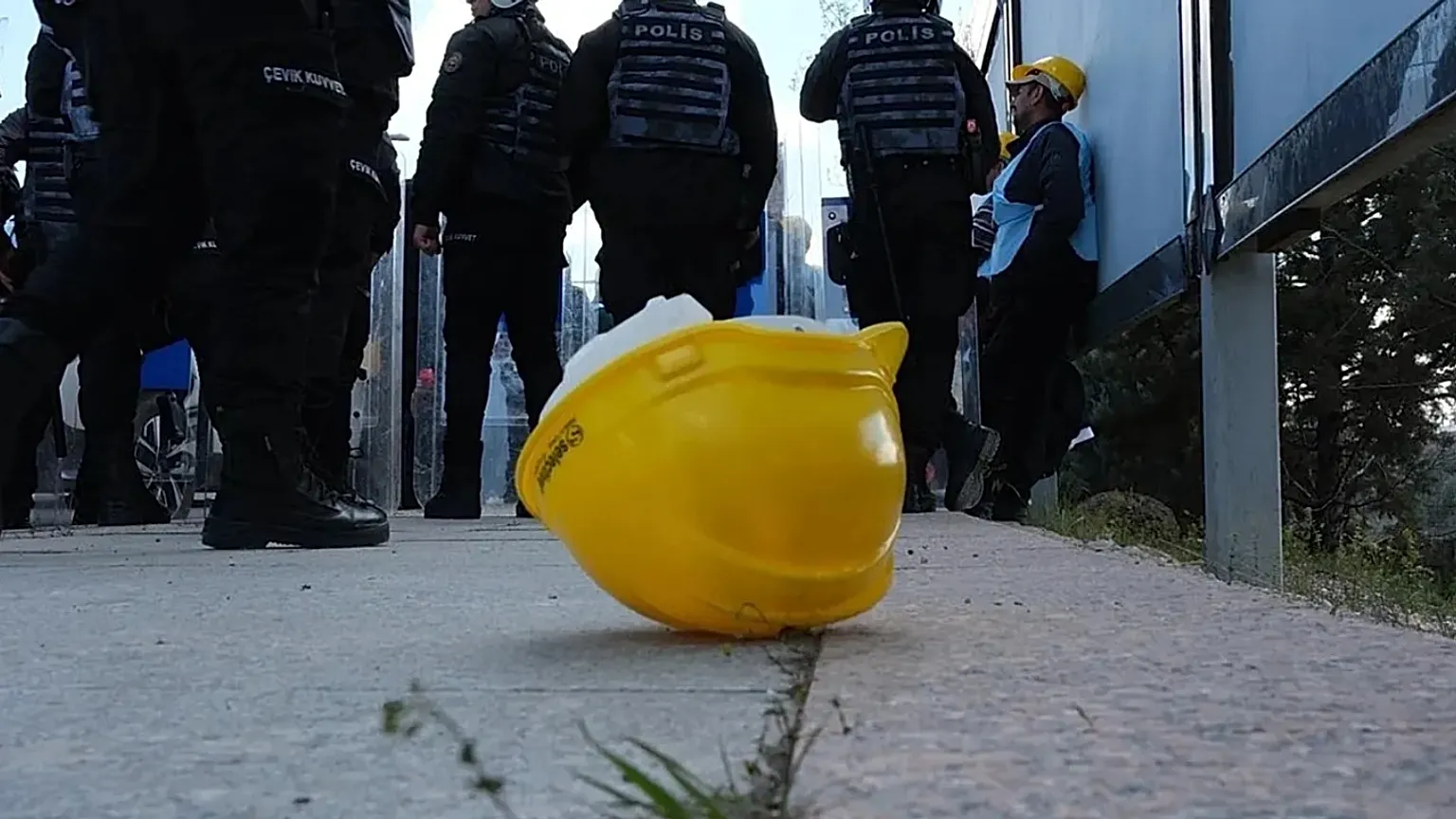 Bir Türlü Önüne Geçilemiyor, Olan Hep Garibana Oluyor… Birileri ‘Fon’luyor Birileri Asgari Ücret Için Ölüyor… Bakın 9 Ayda Kaç “Cinayet” Işlendi!