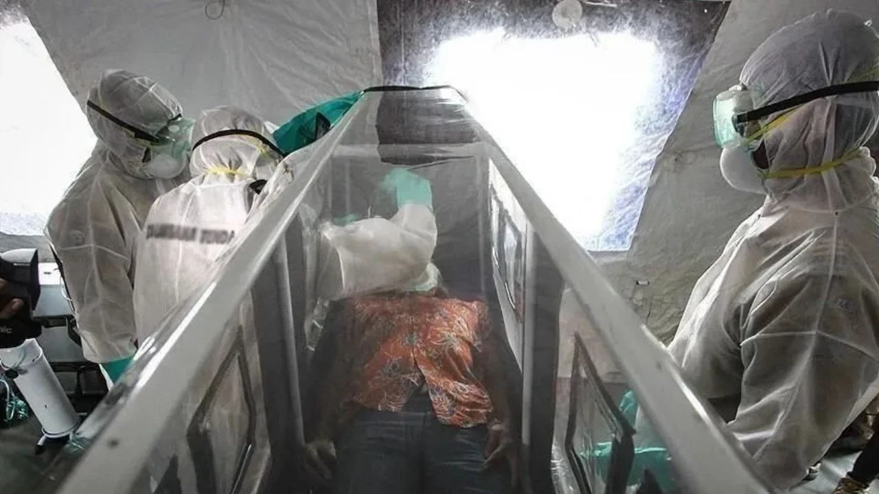 Bir Ülkede Ebola Virüsü Paniği! Ebola Virüsü Nedir, Türkiye'de Ebola Virüsü Riski Var Mı (2)-2