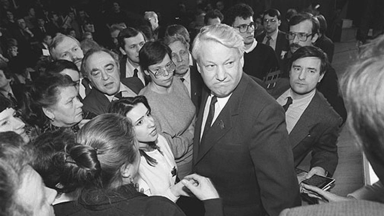 Boris Yeltsin kimdir, neden öldü, kaç yaşında öldü, Putin’i neden yerine bıraktı, Sovyetler’i o mu dağıttı?
