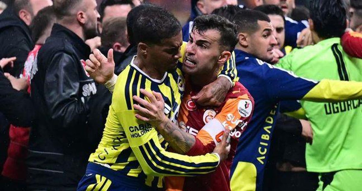 Archie Brown ile Abdülkerim Bardakcı neden kavga etti, kim başlattı, kim kırmızı kart gördü, kaç maç ceza alacak?