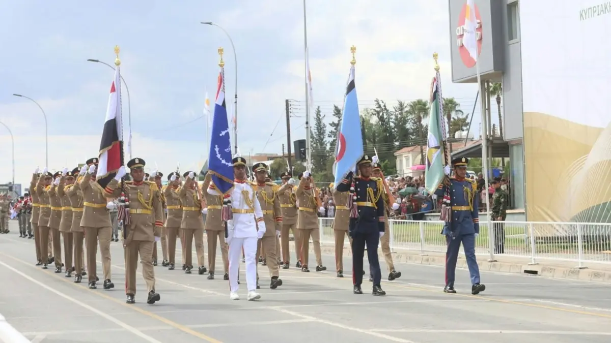 Gkry’den Provokatif Geçit Töreni Barak Mx Ilk Kez Sergilendi, Dört Ülkenin Askerleri Birlikte Yürüdü!