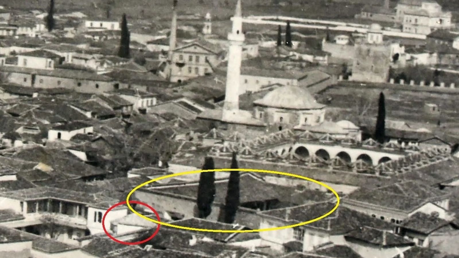 Hindistani Medresesi Yokolma Ile Karşı Karşıya Kömürlük Olarak Kullanılmaya Başlandı