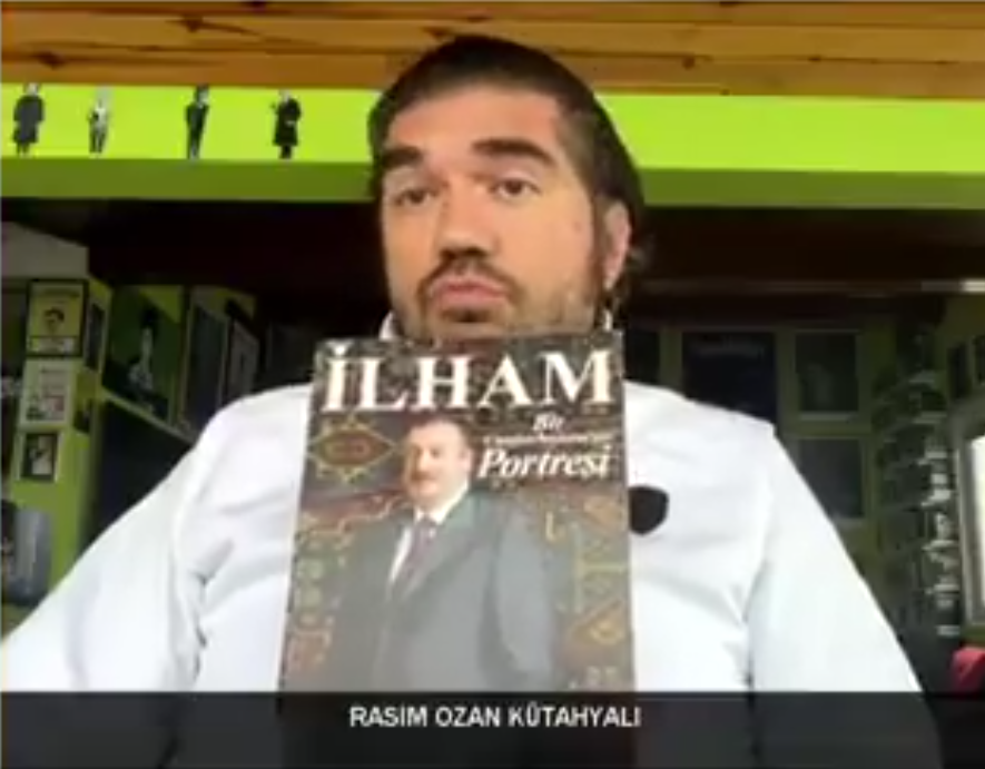 İlham Aliyev'i Çok Iyi Tanıyorum Dedi Ve Bombayı Patlattı Rasim Ozan Kütahyalı'dan Azerbaycan'daki Başörtüsü Yasağına Çözüm (1)