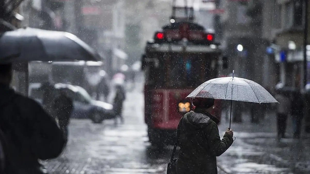 İstanbul'da Alarm! Sıcaklıklar 14 Dereceye Kadar Düşecek (4)