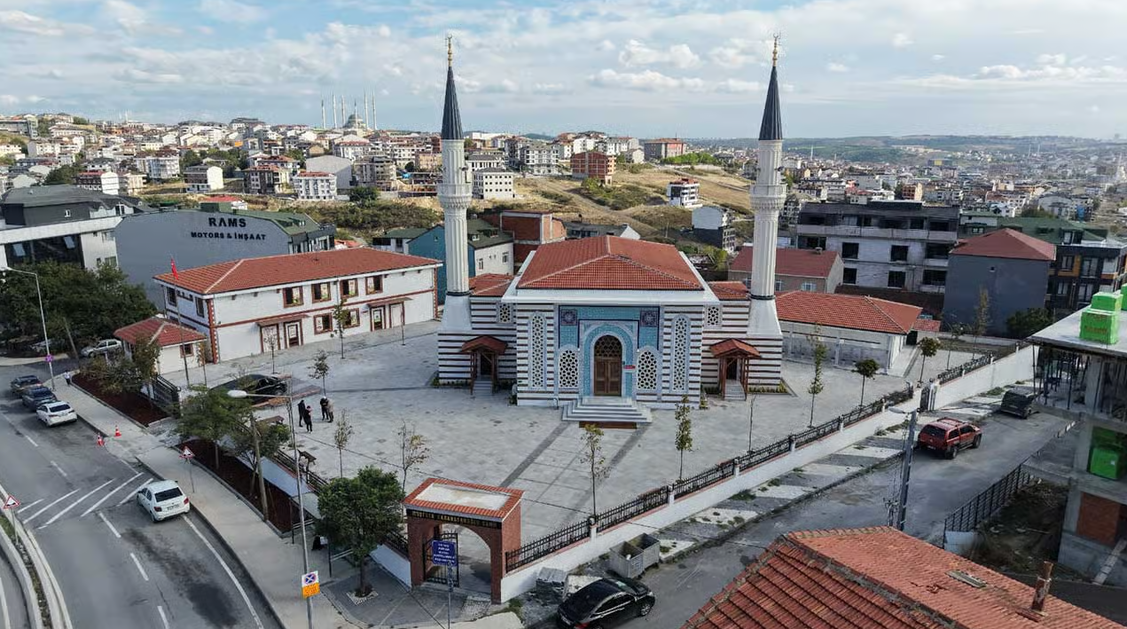 Mustafa Karahasanoğlu Külliyesi açıldı! Millî Gazete’ye de önemli hizmetleri olmuştu... Allah rahmet eylesin!