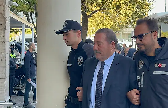 Milas Belediye Başkanı Fevzi Topuz tutuklandı! 18 kişi cezaevinde