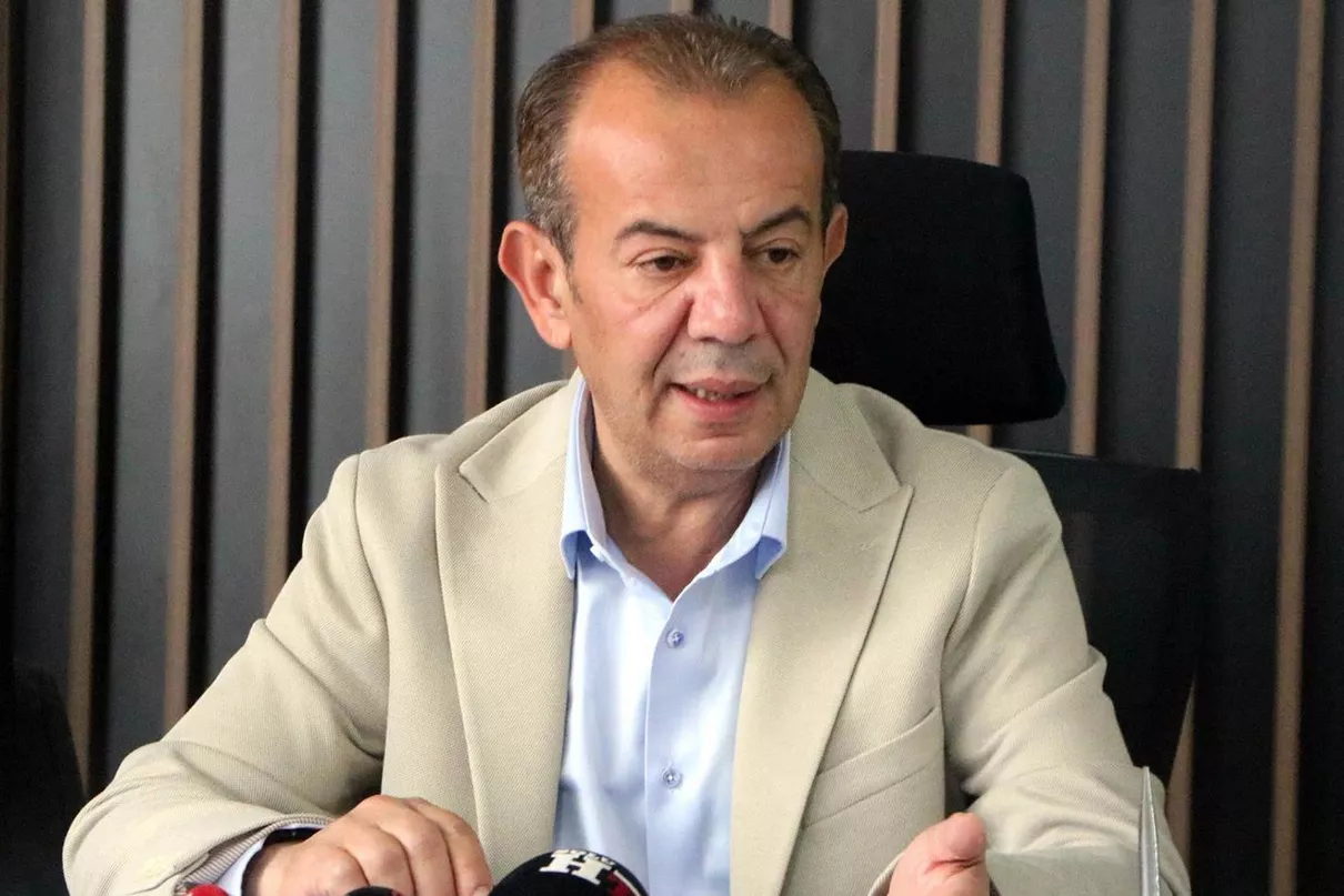 Görevden uzaklaştırılan Tanju Özcan'ın cezası belli oldu: İrtikaptan 7 yıl 3 ay hapis