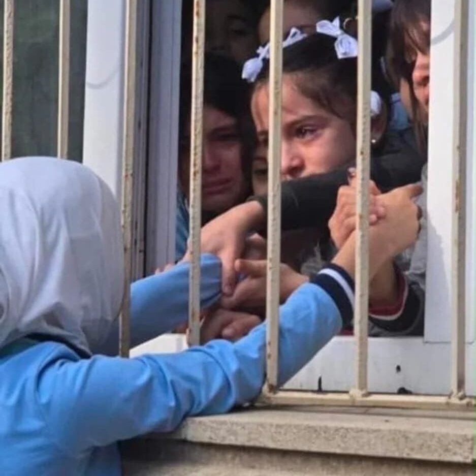 Tepkiler Çığ Gibi Büyüyor! Azerbaycan’da Halk, “Hicab Bizim Namusumuzdur” Sloganlarıyla Eylemler Düzenliyor (1)-3