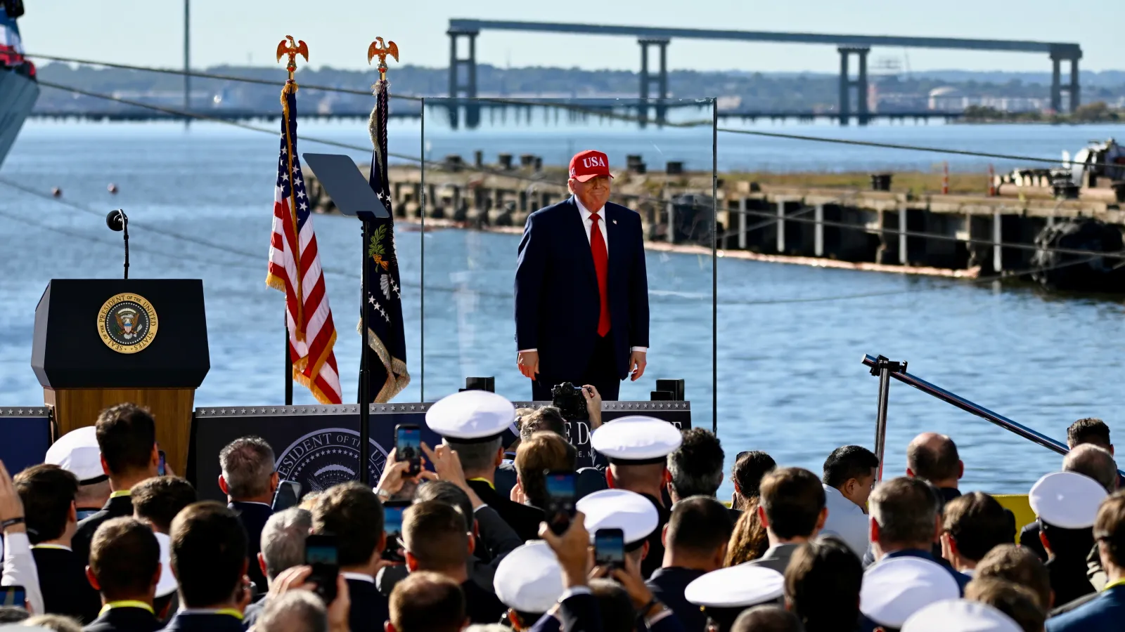 Trump Yine Haddi Aştı! İran'ı Açık Açık Tehdit Etti Hürmüz Boğazı Abd’ye Aittir!E